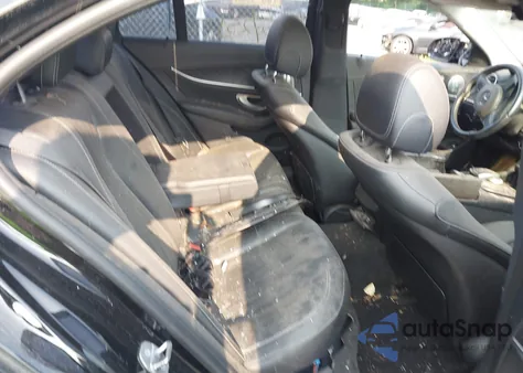 2017 Mercedes-Benz E 300 4Matic из США, поврежденный, VIN WDDZF4KB7HA113967